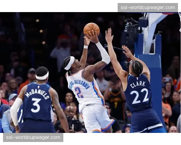 雷霆64胜锁定联盟第一，静候附加赛胜者挑战