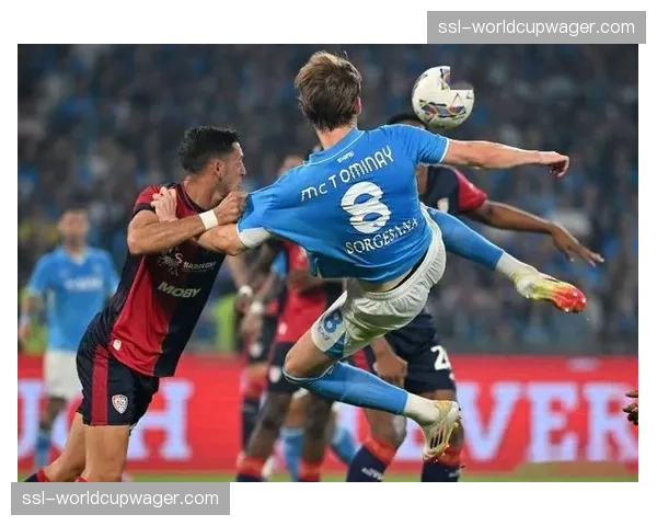 那不勒斯对阵拉齐奥，传统劲旅间的欧冠资格卡位战